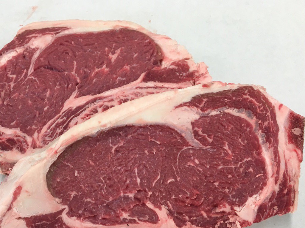 NCButchers's tweet photo. It's debatable who named the Porterhouse Steak all we know is they taste great #21dayaged https://t.co/5V7W8Ze5IO