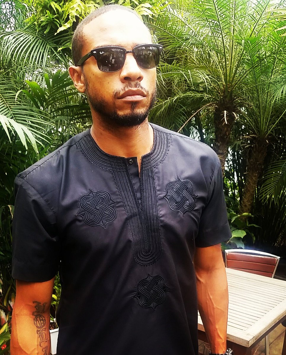 JayOsbie's tweet photo. Ron looking dapper in a #besoke #jayosbie embroidered trad.

#trads #superstyled #fashionista https://t.co/fMCGhKQQHt