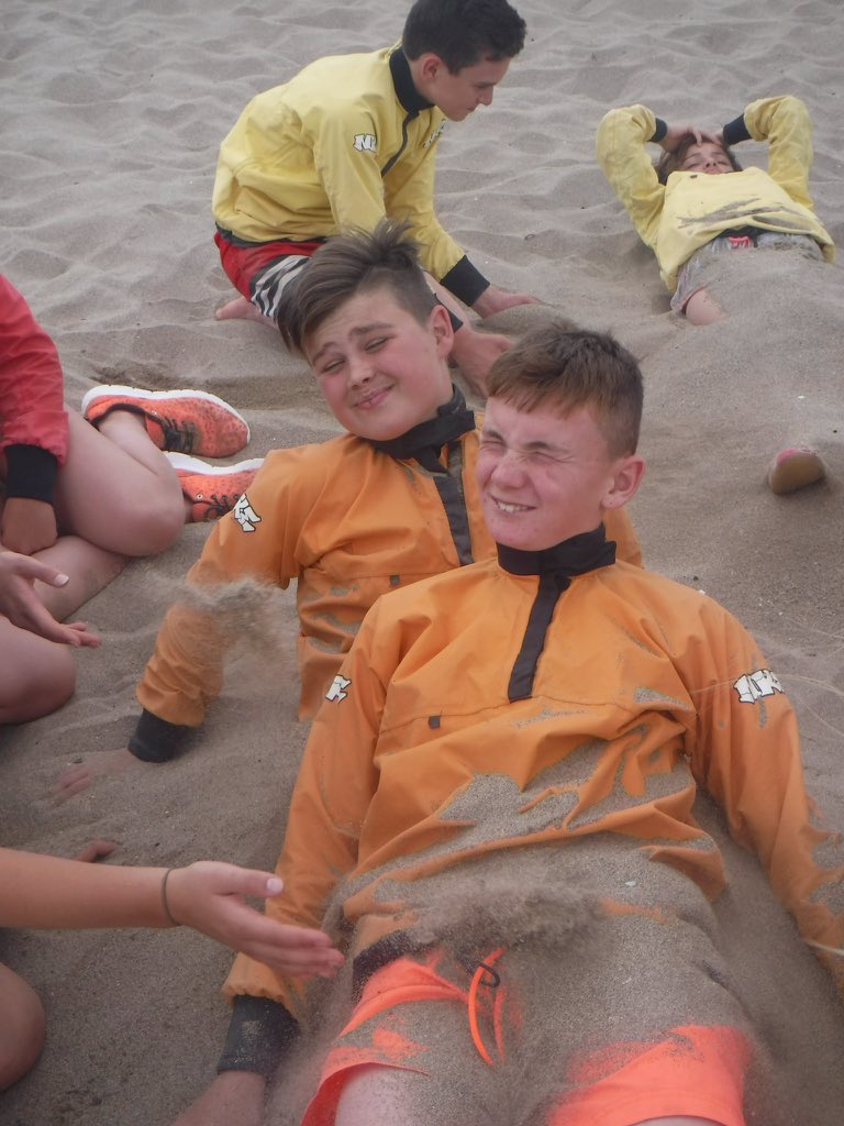 Wellswayvisits's tweet photo. Tuesday pm: More beach games, this time student devised. https://t.co/zXIarW0kMi