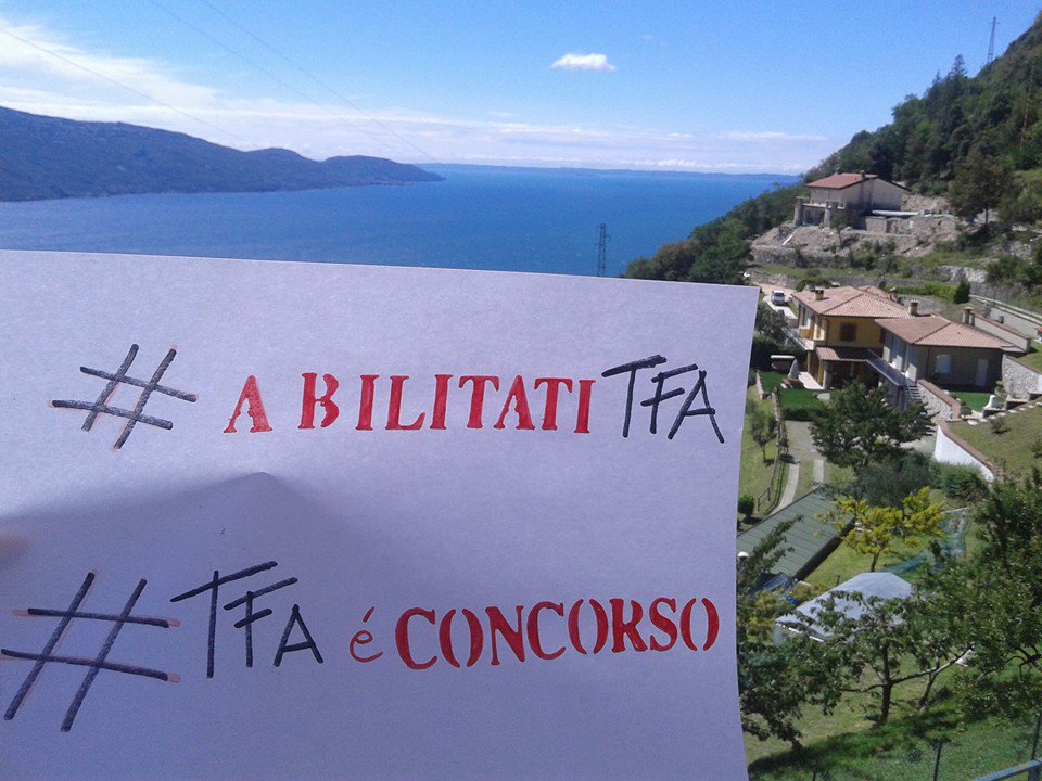 BertolaniMorena's tweet photo. #abilitatiTfa #TFAèConcorso #finoallultimoTieffinoinRuolo @ilmanifesto
@ilgiornale
@sole24ore
@TgLa7 https://t.co/DiQwqGWpJ3