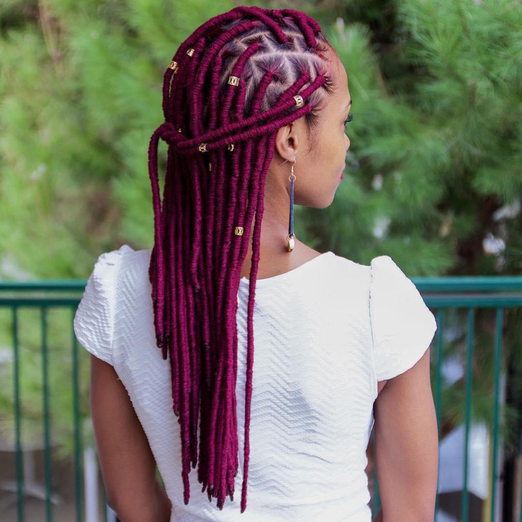 Fabulous #Funky Ways to Pull Off #Faux #Locs womenshairmag.com/fabulous-funky…