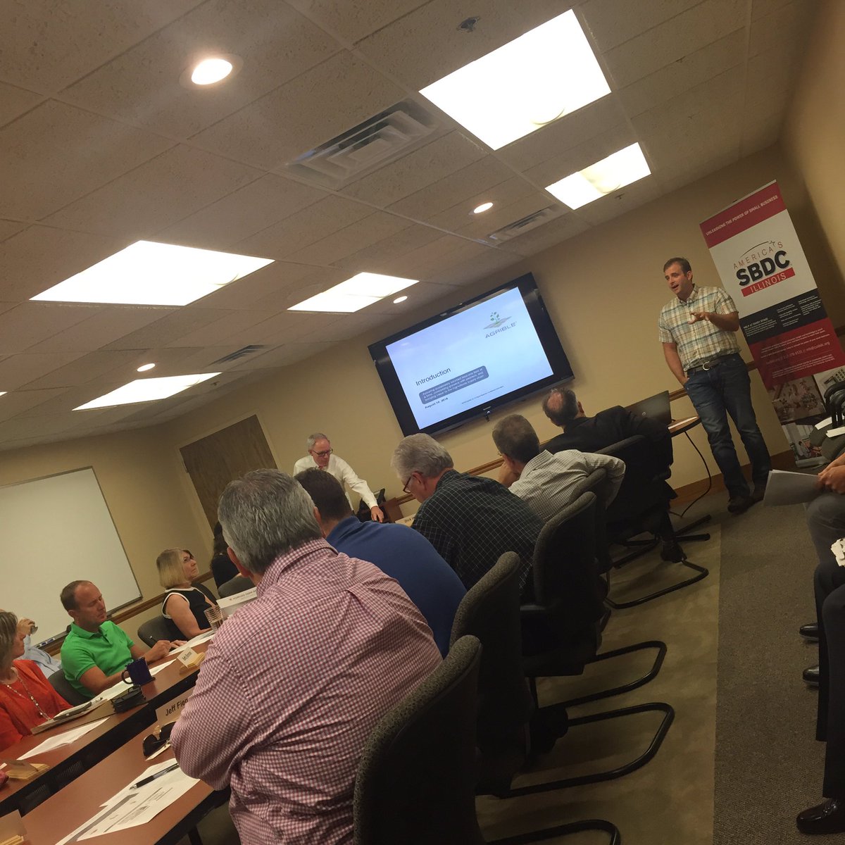 ekellner's tweet photo. #agriculture @AgribleInc @MorningFarmRpt sustainable sourcing yield program presenting to @CHCEDC @YoureWelcomeCU https://t.co/kisKM35pOF