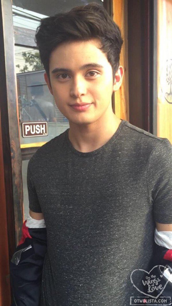 WeLoveJaDine's tweet photo. Power tweet JaDines, sabi nga nung pintuan. P-U-S-H !!

 #UnboxingTIMY https://t.co/OTwPhpsUfg