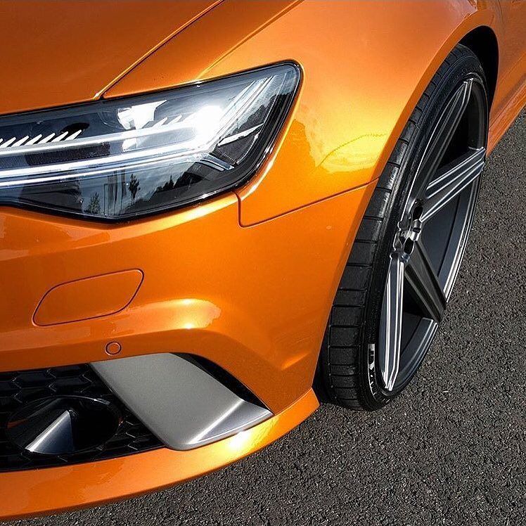 audidriven's tweet photo. Perfect fit or color disaster?
#Samoaorange and #Titanium trim
#Audi #RS6performance #mbde… https://t.co/9aYDysuWMI https://t.co/JAGFHDPENX