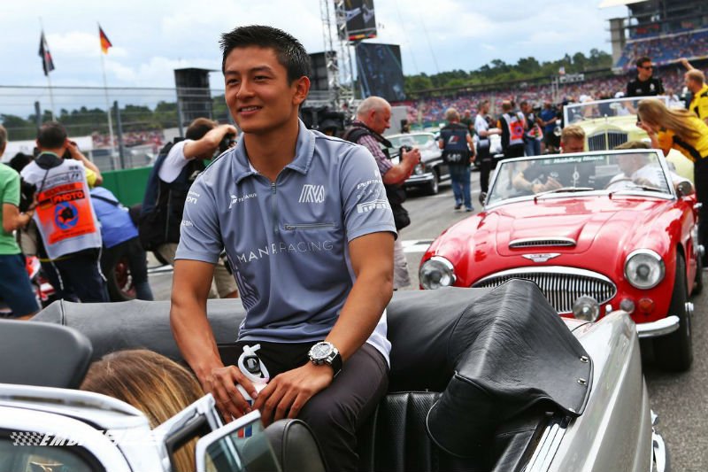 embRACE_excl_nl's tweet photo. Officieel: Manor beëindigt contract met Haryanto https://t.co/GuWFvsHPyj #F1 https://t.co/5E25LIytxO