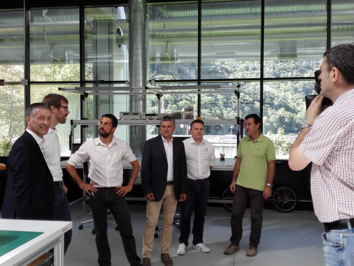 TgrRaiVdA's tweet photo. Presentata a Pont-Saint-Martin la nuova sede della Podium Engineering Srl. https://t.co/TnA9IBi4W0