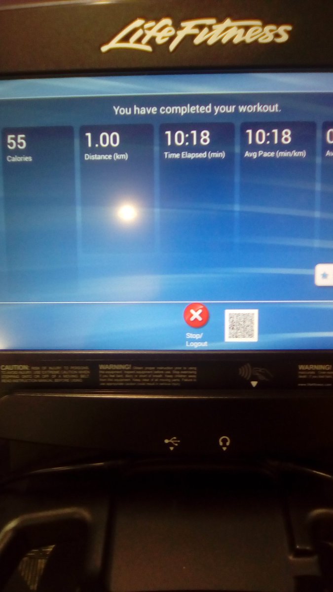 DixieL22's tweet photo. Set a PB for me I usually run 1k in 15mins it killed me but I got in under 12 ๐. #WarmUpDown #WeightTime #GymLife ๐ https://t.co/tVCYSaJG5X