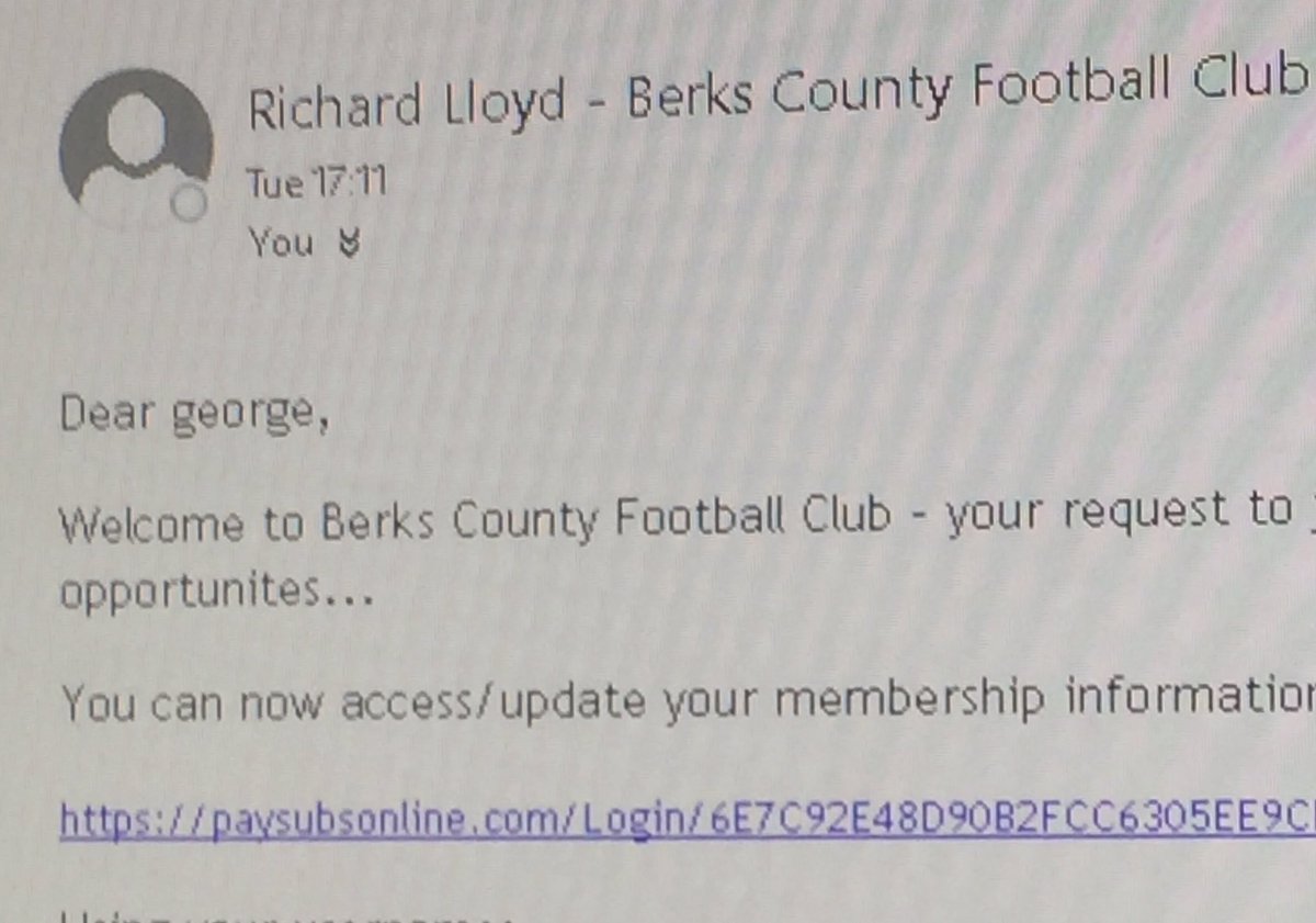 georgel1892's tweet photo. Feels good to be home, I have nothing to declare but my genius #lloydback @berkscountyfc @berksressies https://t.co/nsFG7jpBur