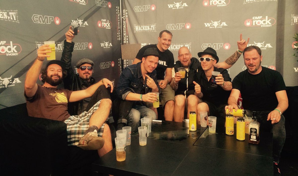 Serum114music's tweet photo. Heute gemeinsames Betrinken,
Wo?
Session Wiesbaden
Walramstraße 1, 65183 Wiesbaden
Ab 21.00Uhr
#serum114 #dnmf #geil https://t.co/sghFQ9paKy
