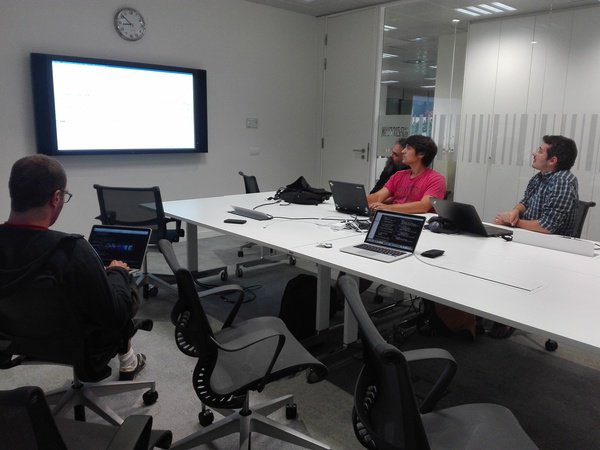 clojuredevsbcn's tweet photo. Thanks to all attendees to #dojo yesterday https://t.co/MdSKqa4SWg and @Magento for kindly hosting us #clojurescript https://t.co/bqPITD1VlJ
