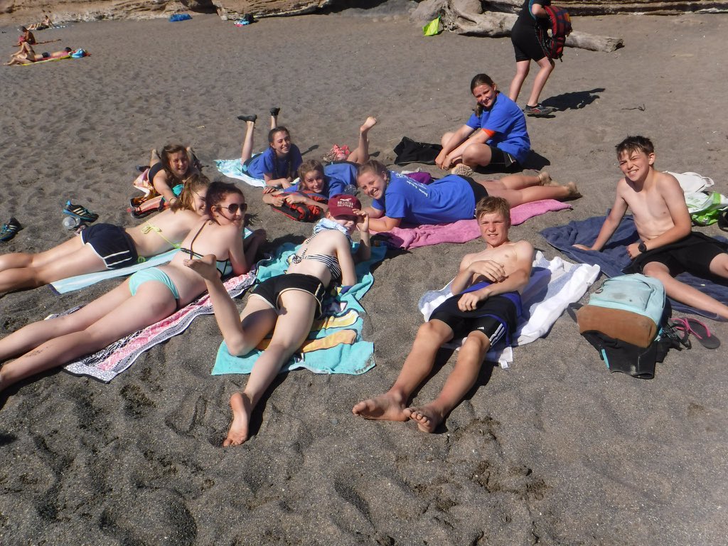 Wellswayvisits's tweet photo. Clearly very tiring work. Time for their Vitamin D dose, with plenty of sunscreen of course. Catamarans this pm. https://t.co/LMh0rB3r8d