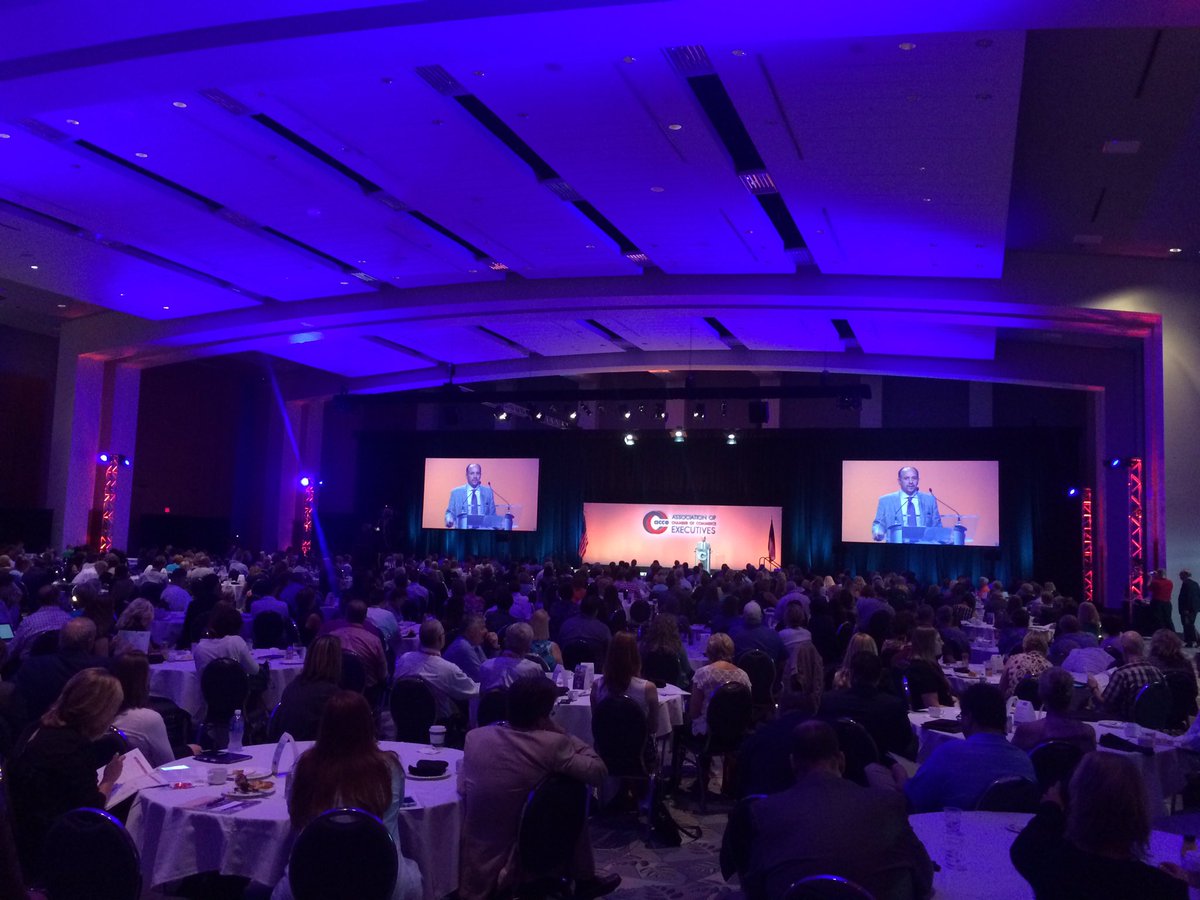 AnalidiaRuiz's tweet photo. Chamber professionals from 48 states listening to @jamiemerisotis about how improving higher edu improves econ dev! https://t.co/Ic52P1AC5Z