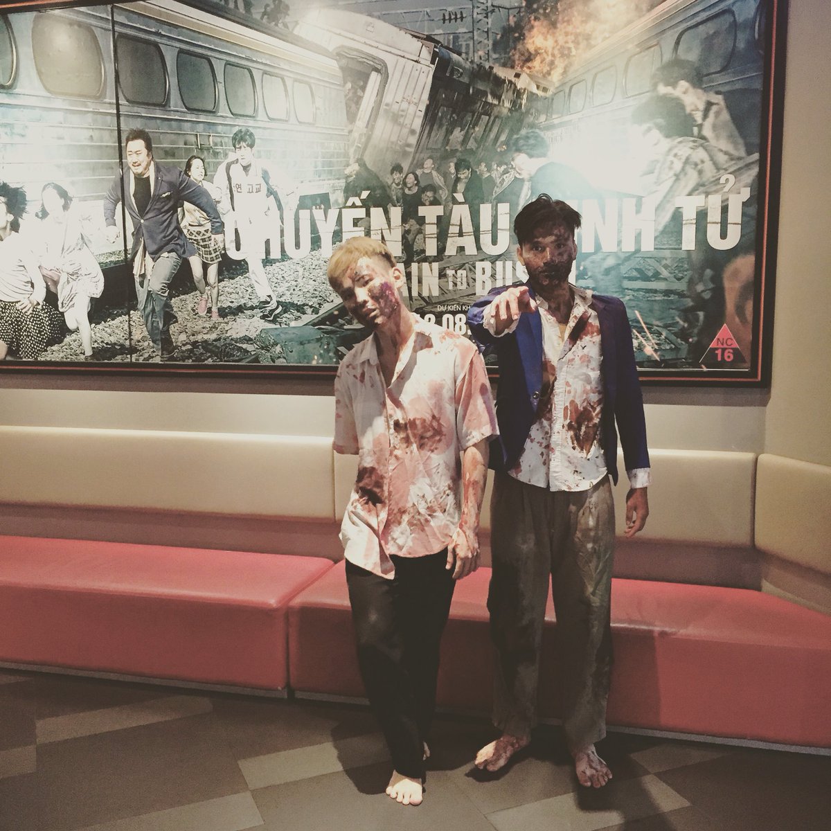uyenoiii's tweet photo. 😂😂😂😂 #zombies #TrainToBusan @WGsohee #teamSohee 🎉 https://t.co/RXBKbK5rwz