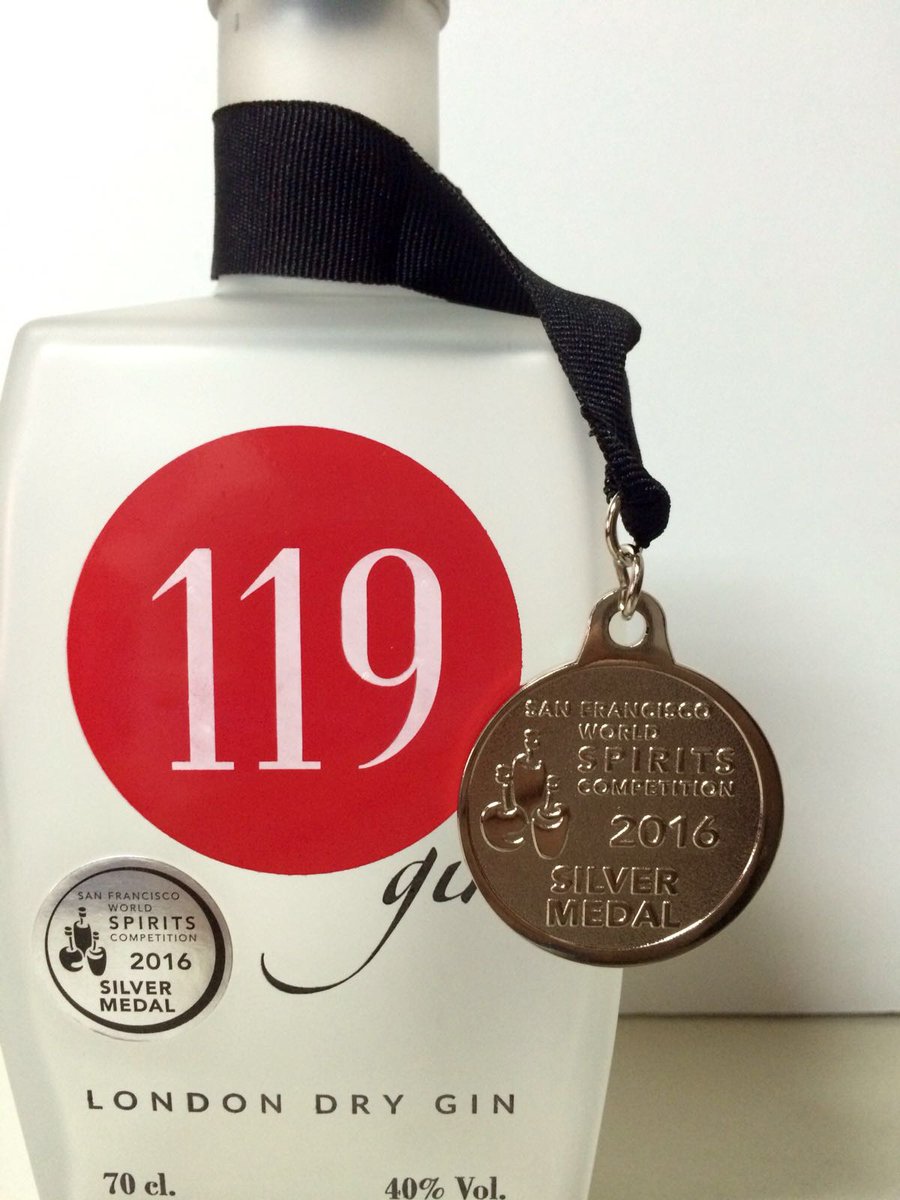 119gin's tweet photo. Hoy nos colgamos una medalla, la de plata de #SFWSC2016 recién llegada de SanFco! Mejor que las de #Río2016 ;) https://t.co/f8iiZP6VTO