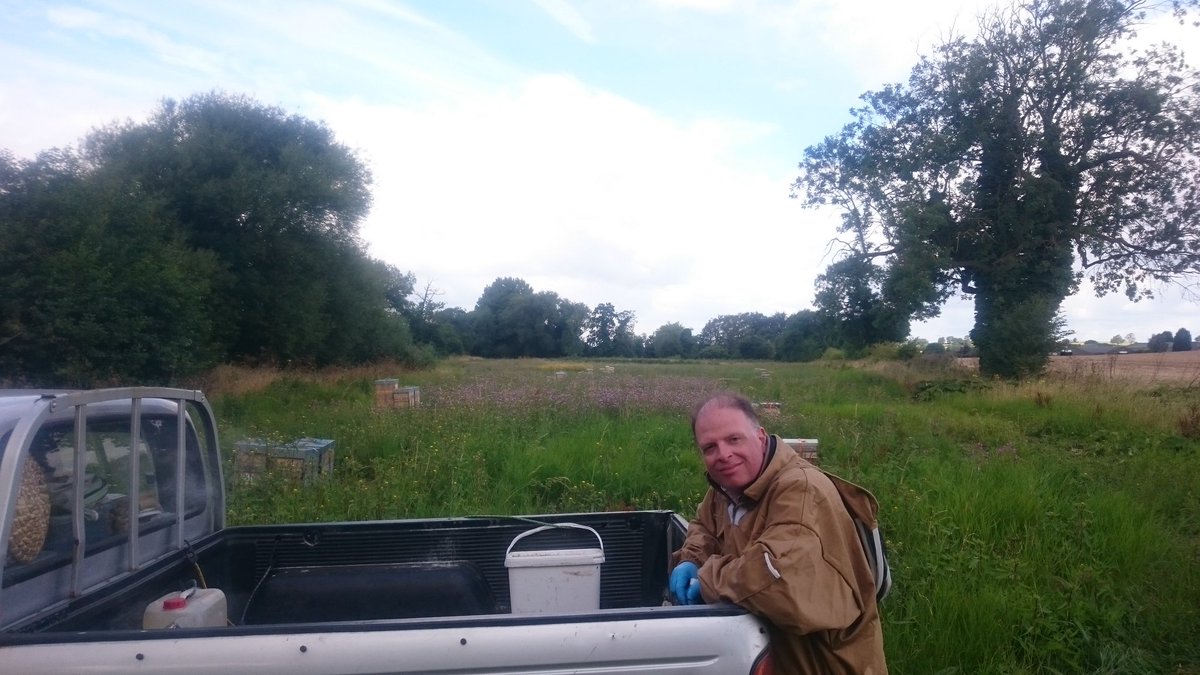 TheBeeFarmer's tweet image. Ben Jackson from BBC Radio Leicester visit the Bee Garden. Two episodes today &amp;amp; tomorrow from 4pm #thebeefarmerslife
