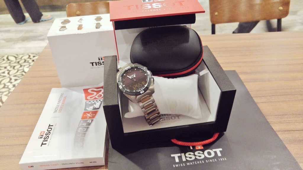 ShamindaDil's tweet photo. #tissottouch #solarexpert #mynewwatch https://t.co/OrGAsUrl8K