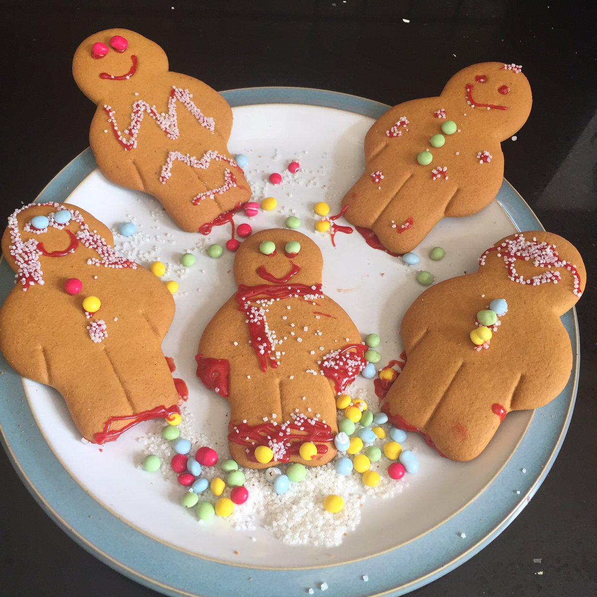 Kay Brandon tweet media