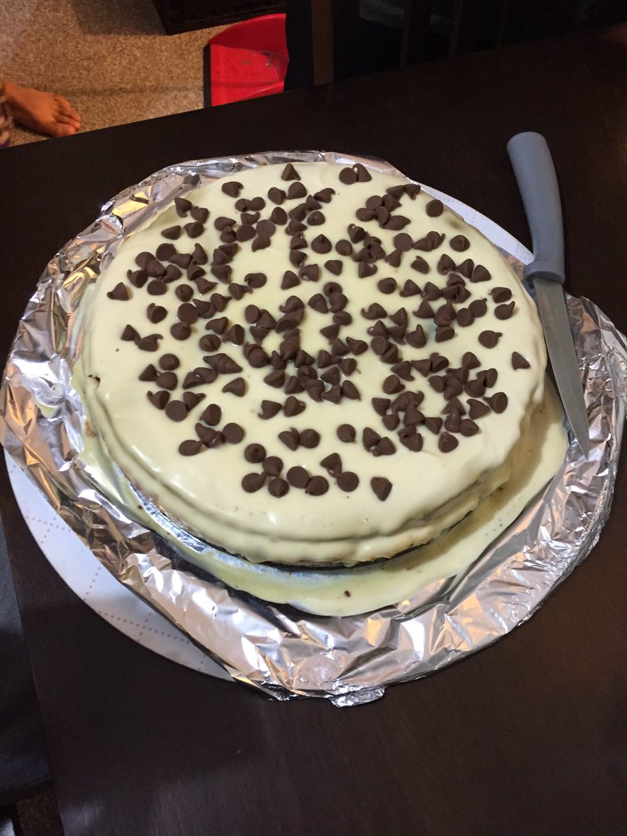 faisalimwain's tweet image. Cheesecake from the boys of 40 Warren St. Sedaaaap. #brosupport