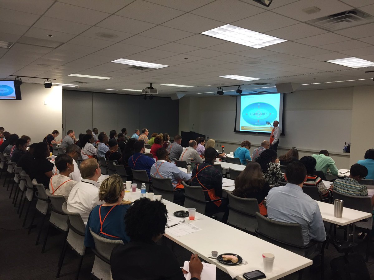 Thx Bob Silk for delivering some GREAT #leadership training for the next generation! <a href="/Travis0703/">Travis Lawrence</a> @THDMerkel #ccrocks