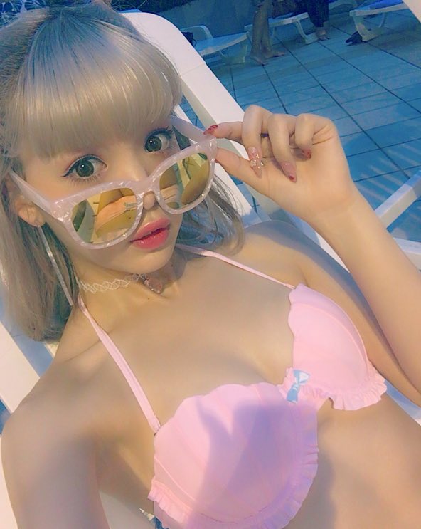 水着はシェル🐚でピンクの💗 ハイウエスト気味のおかわな！ ピンクと