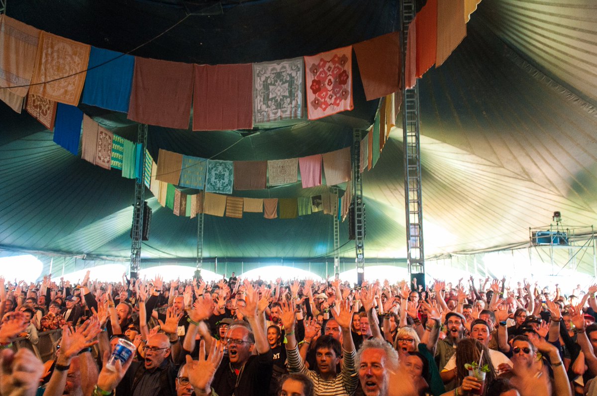 DranouterFest's tweet photo. Geef jouw feedback over #dranouterfest16 ! Je maakt kans op mooie cd's en lp's! 
https://t.co/UoTAU2b4Nt https://t.co/CftjG6UeHx
