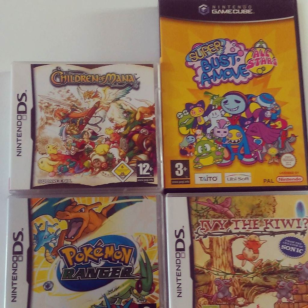 SoLstel's tweet photo. L' embêtant avec les vacances, ç est qu' on a tendance à sortir plus facilement la carte bleue 😅
#Nintendo #gamecub… https://t.co/OI0QKuI7MI