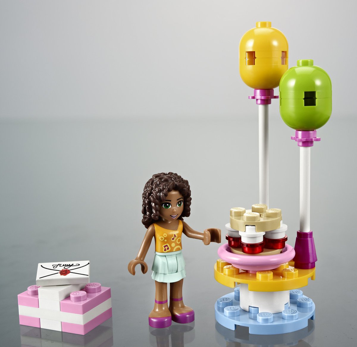 LEGO_Group's tweet image. We’re having a little birthday party - turning 84 today! #LEGOGroup #Birthday