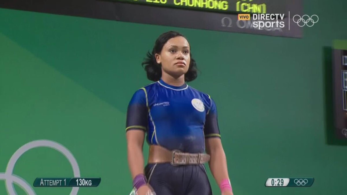 DeporteEc's tweet photo. ¡La #ECU Neisi Dajomes 1º en el grupo B de los 69 kg! Levantó 130 en envión y 107 en arranque. Total 237 kg #Rio2016 https://t.co/DjOsIB4PTI