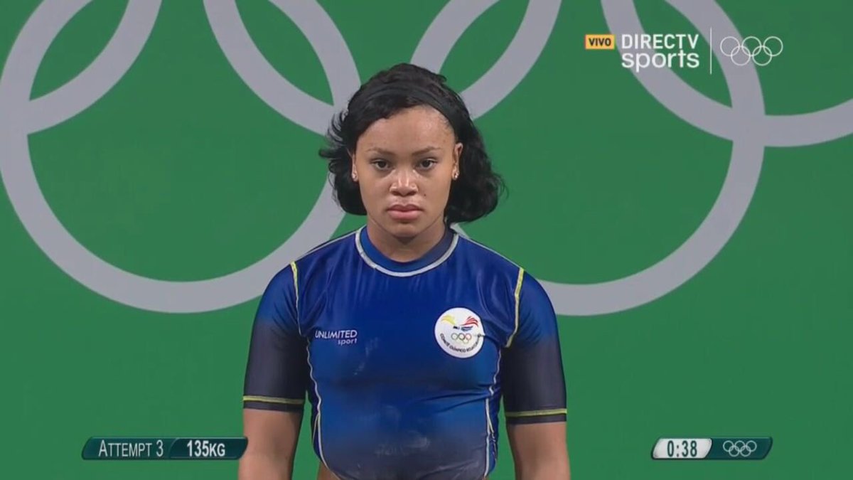DeporteEc's tweet photo. ¡La #ECU Neisi Dajomes 1º en el grupo B de los 69 kg! Levantó 130 en envión y 107 en arranque. Total 237 kg #Rio2016 https://t.co/DjOsIB4PTI