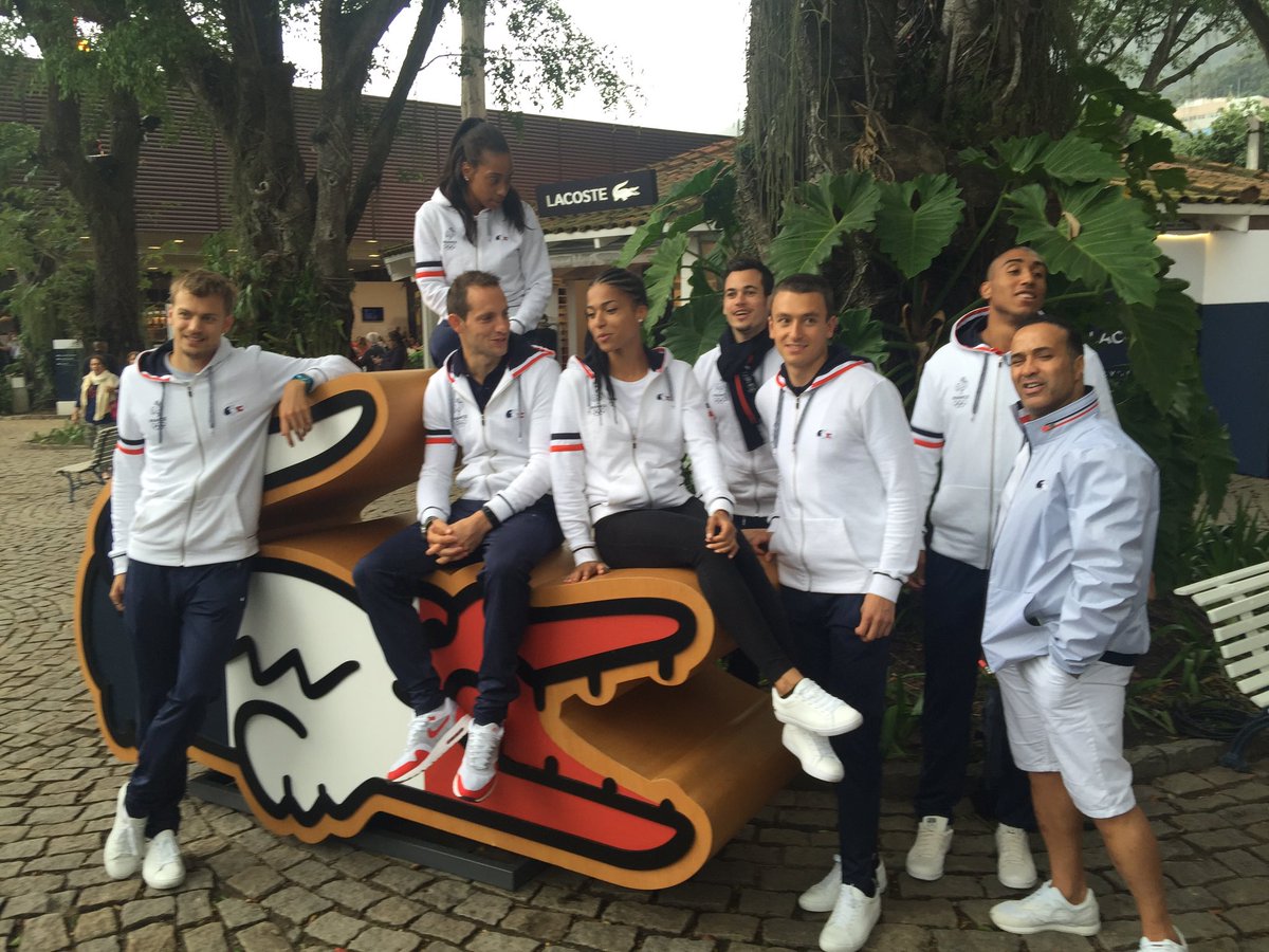 marc_maury's tweet photo. Première vague d'athlètes au #ClubFranceRio @lemaitreathle @airlavillenie @vicautjimmy @FloriaGuei @GhaniYalouz 1/2 https://t.co/ASGXkGAPk8
