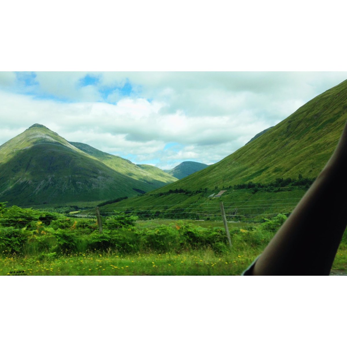 ChloeMurrayx95's tweet photo. My country is stunning😍😍. #Scotland #TheHighlands https://t.co/xPJeVvNgx1