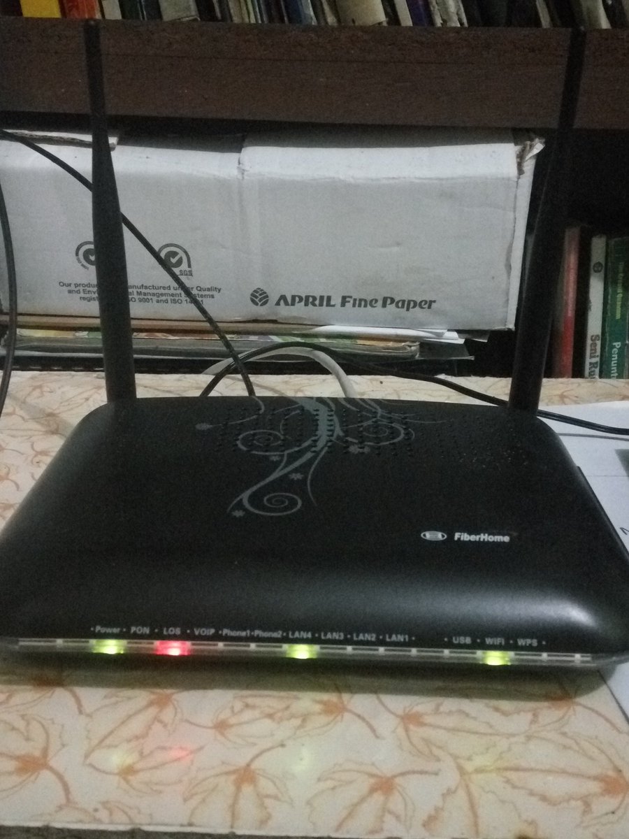 bang_boa's tweet photo. @TelkomCare mohon bantuan nya, lampu los berkedip dari tadi pagi, bagaimana solusinya, sudah saya restar tetep gtu https://t.co/iocxZJNrXq
