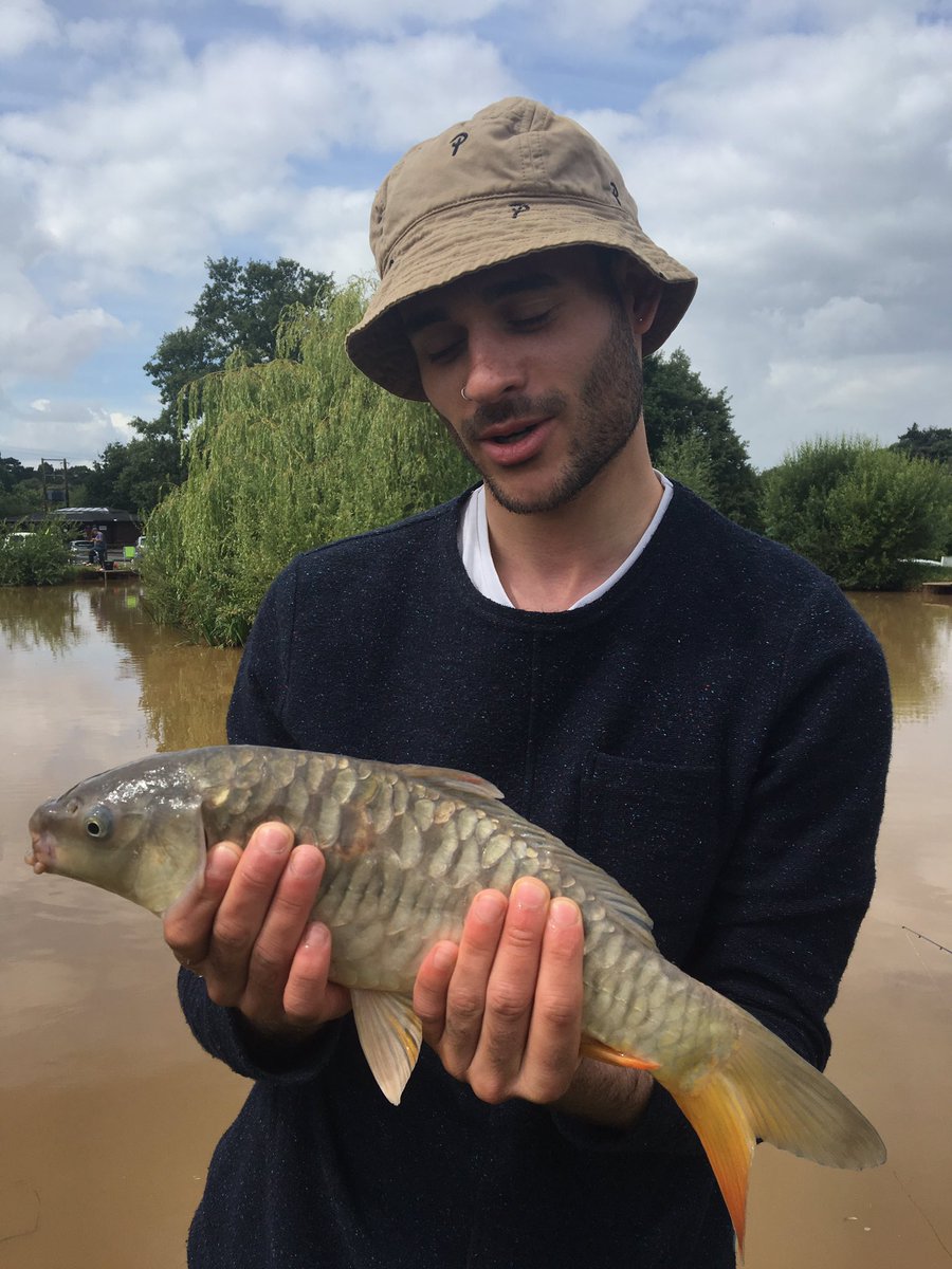 ConnorDevante's tweet photo. Connor Robson-Greens Extreme Fishing.. https://t.co/7sbJvmro4Y