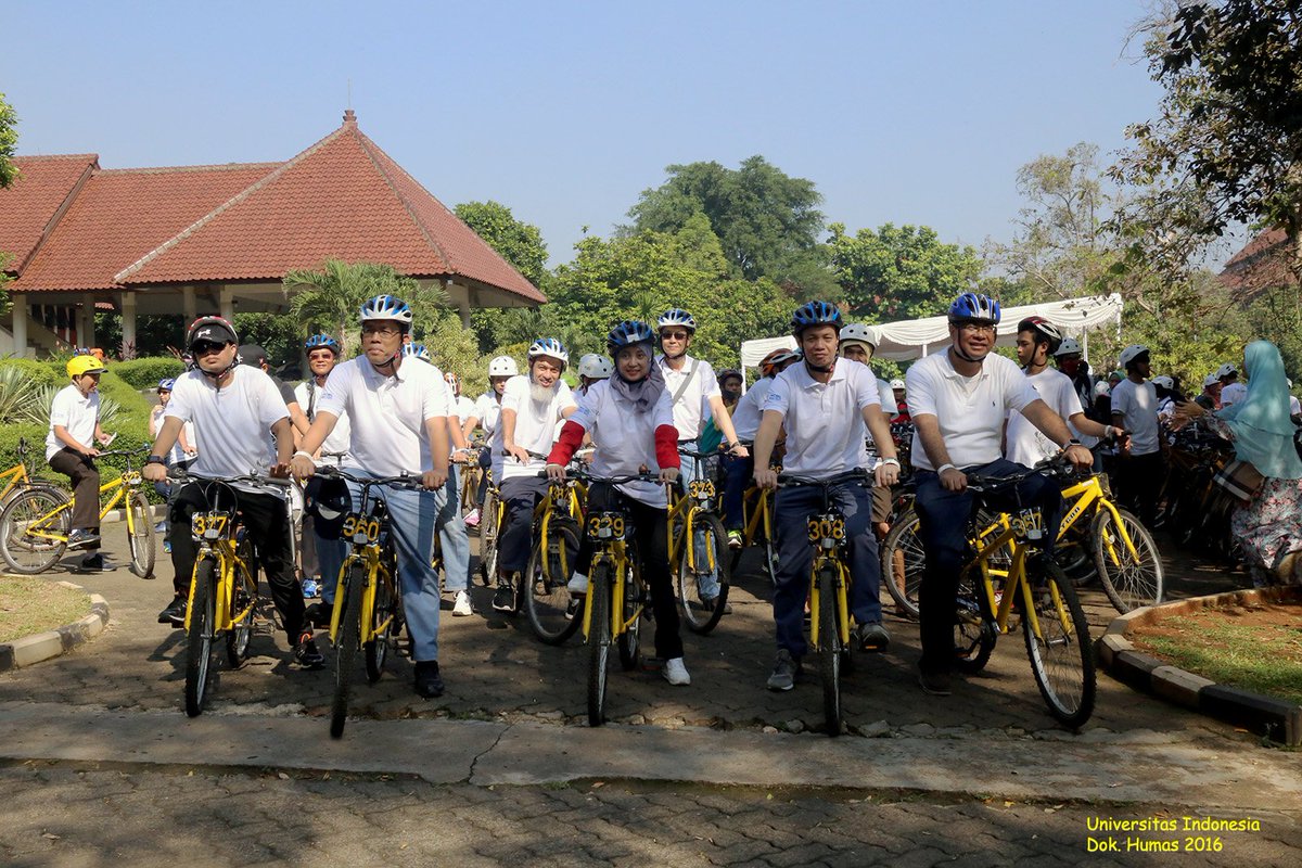 #UI <a href="/Univ_Indonesia/">UniversitasIndonesia</a> #beritaUI Peringatan Hari Lingkungan Hidup, UI Terima Pohon-pohon Langka ui.id/8dzNh