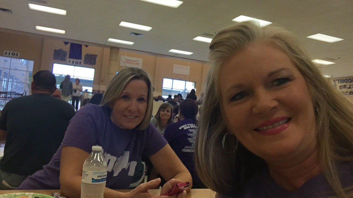 lwheeler525's tweet photo. #EECU4Schools. Back to school time! https://t.co/AiFCej5y0t