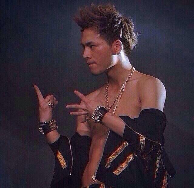 EXILE TAKAHIRO  缶バッジ グッズ  LDH田﨑敬浩 2025年最新】田崎敬浩の人気アイテム - メルカリ