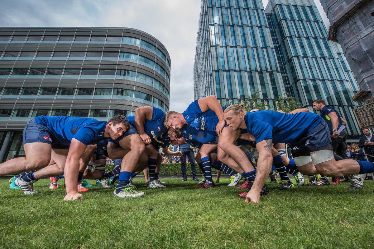 Spinningfields's tweet photo. Awesome images of #ScrumInTheCity by @cooperphotosuk. Check out the album: https://t.co/e11yx1bkbT @SaleSharksRugby https://t.co/F8U2J2mkUt