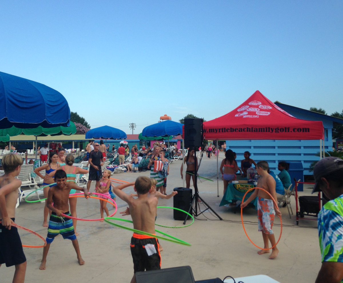 MyrtleWavesSC's tweet photo. LAST FAMILY NIGHT TODAY EARLIER! $12.99 at 2p. DJ 4:30p. Park closes 6:30p. #FlowRider #familynight #myrtlewaves https://t.co/7HRhuMb4a1