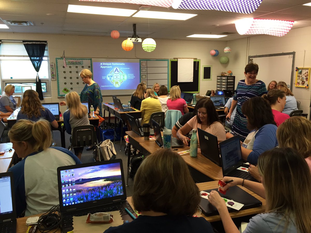 DrKatieCollier's tweet photo. Hard at work already! R7 welcomes IStation! Comprehensive approach for Tier 1 and 2! https://t.co/4RyHtUIbjE