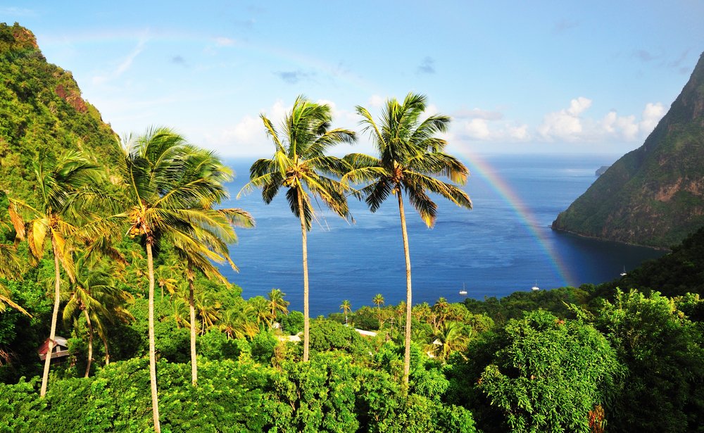 SiennaSouffrey's tweet photo. #ThePitons #StLucia #Ladera The perfect place for reflection. Take time out! https://t.co/Xgq3VaVIiK