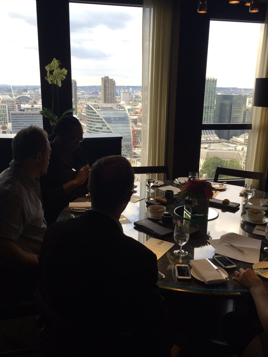 Leanner57's tweet photo. Lunch with a view 😍 @CitySocial_T42 #JasonAtherton #twickenham #menutasting @Keith_Prowse @TwickersEvents https://t.co/4nRQi8EBQR
