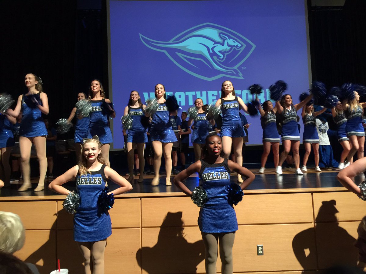 TaraHarms's tweet image. Our welcome to Convocation 2016 - doesn't get better than this!#whywisd #rooconvocation #bethedifference