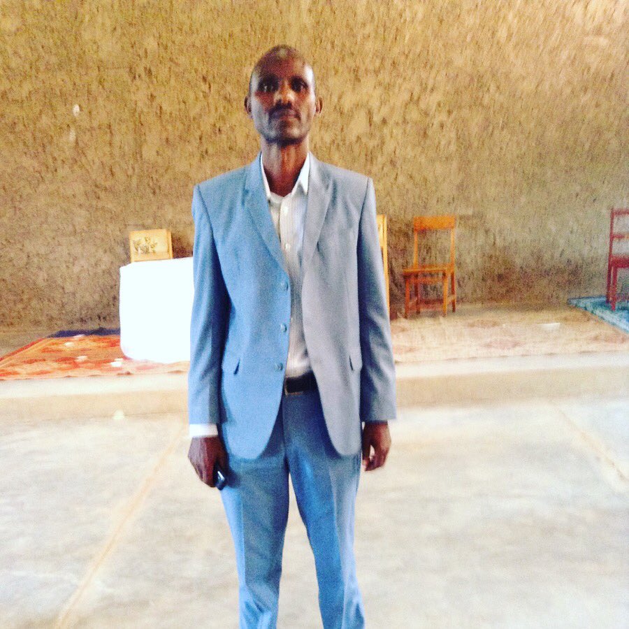AfricanLeadInc's tweet photo. "My name is Kayoyo. I am an evangelist in the refugee camp in Rwanda. I expounded my understanding of the Word." https://t.co/Ox4evDtxAQ