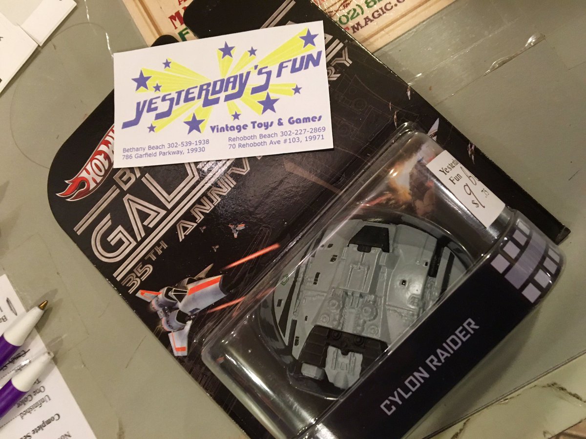 Warfare01JS's tweet image. 📡🌎📸😵🤖 Wow! Found a small hidden Toy store #yesterdaysfun #rehoboth @AlienAnthology @avpgalaxy #cylonraider #reaction