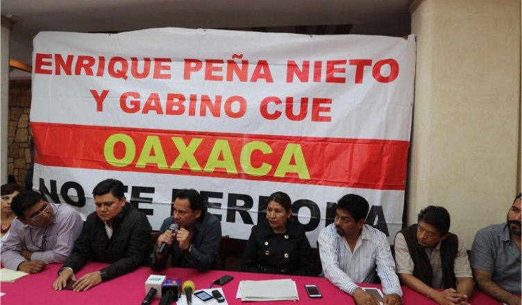 Merida_Noticias's tweet photo. #NoticiasMérida #Opinión "Vox populi, vox Dei; en apoyo al paro comercial" Leer más: https://t.co/S0zEAFQsJD https://t.co/VtSxmEUO82