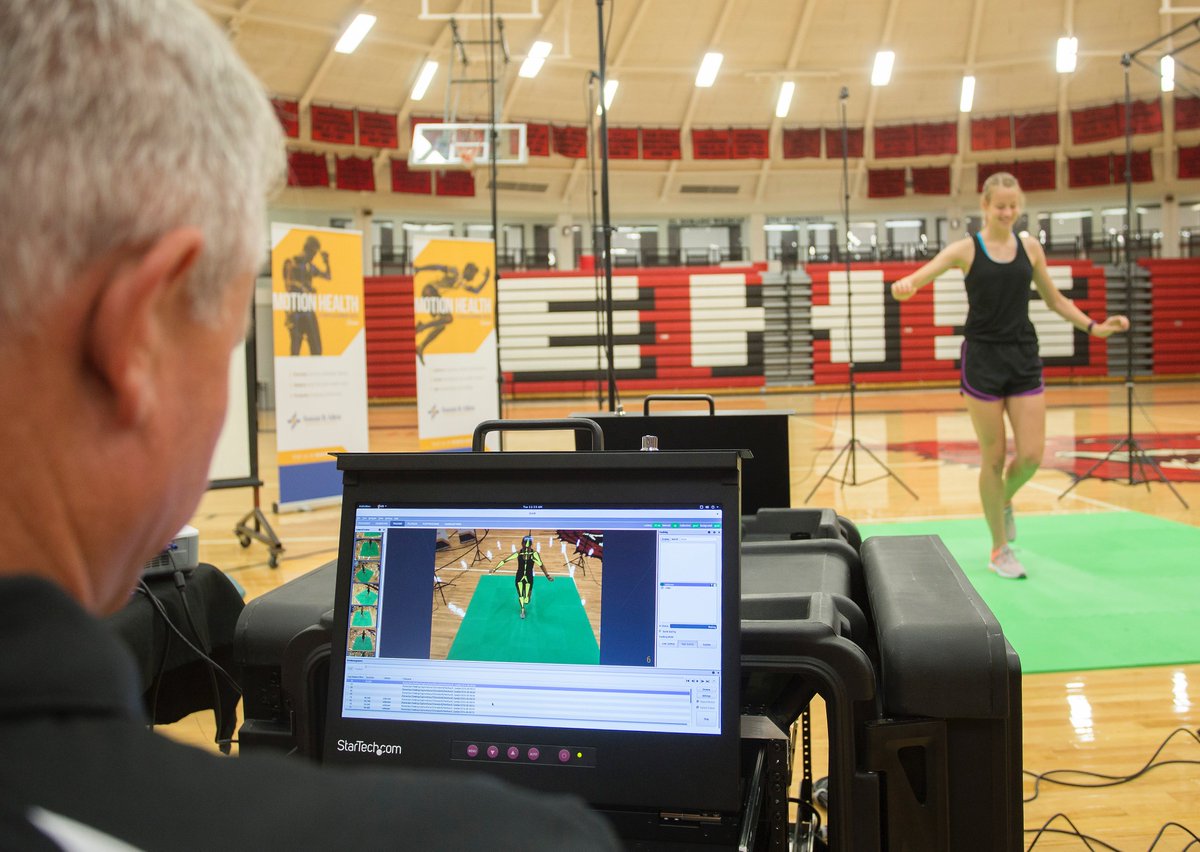 HowertonWhite's tweet image. Innovative clients collaborate: #SusanBAllen expands #motionhealth svcs using @DARImotion&apos;s #motionanalytics system.