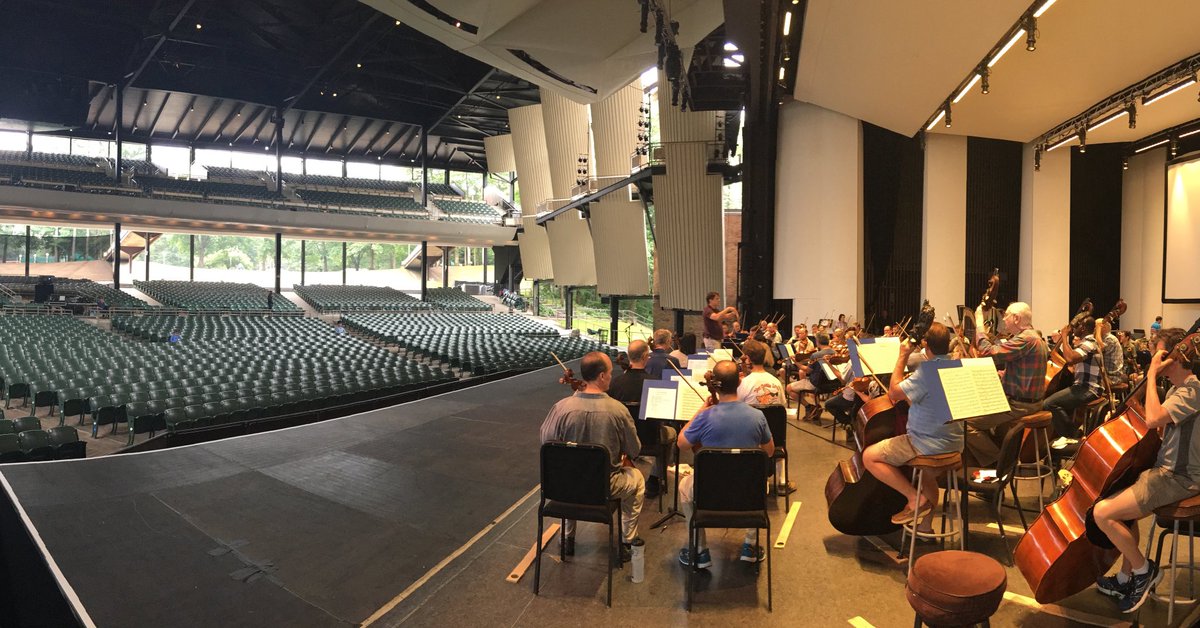 philorch's tweet photo. Maestro Keith Lockhart is in the house at @magicofspac today. #philorchsummer #spac50 #backatspac https://t.co/MpMfGimV9E