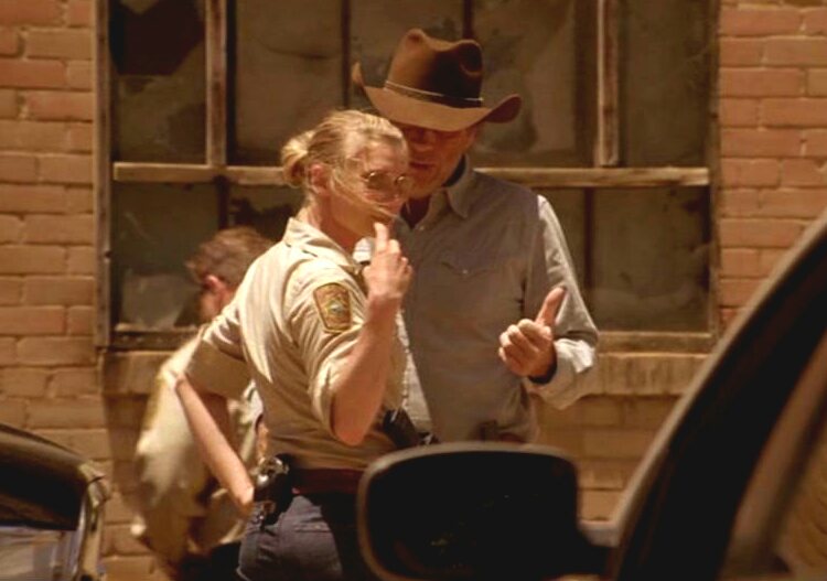 EMS_A2's tweet photo. Special #Walt Wednesday 4 #VicWeek. Straighten this out U 2! #WaltxVic #WIC #Terrors @kateesackhoff @AZdesertgirl23 https://t.co/CV2Hg6Nxtw