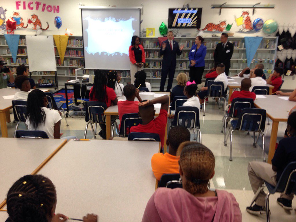 Hillsborough Schools (@hillsboroughsch) on Twitter photo An important start to the day <a href="/BrowardElem/">Broward Elementary</a> with the 5th grade scholars, our leaders in this school.<a href="/Jeff_Eakins/">Jeff Eakins</a> An important start to the day <a href="/BrowardElem/">Broward Elementary</a> with the 5th grade scholars, our leaders in this school.<a href="/Jeff_Eakins/">Jeff Eakins</a>