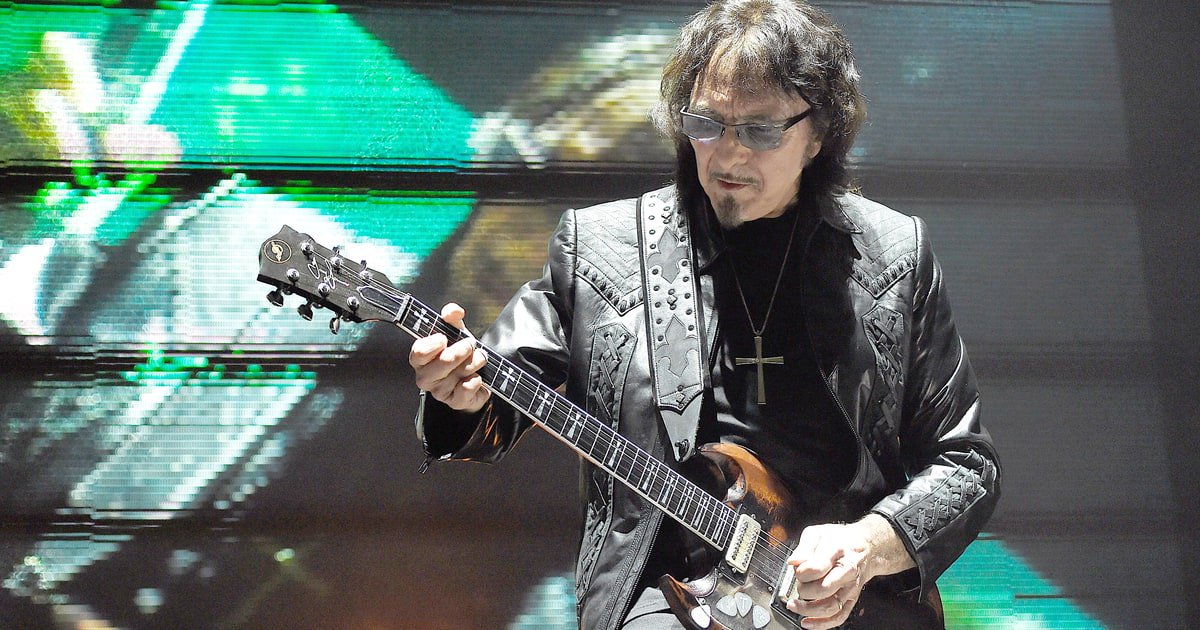 RollingStone's tweet photo. Black Sabbath guitarist Tony Iommi has revealed that his cancer is in remission https://t.co/mCUq3uCYOT https://t.co/1I4WRrMV7D